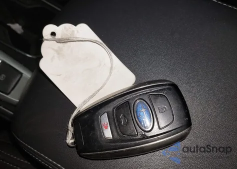 2020 Subaru Ascent Premium из США, поврежденный, VIN 4S4WMAHD3L3413069